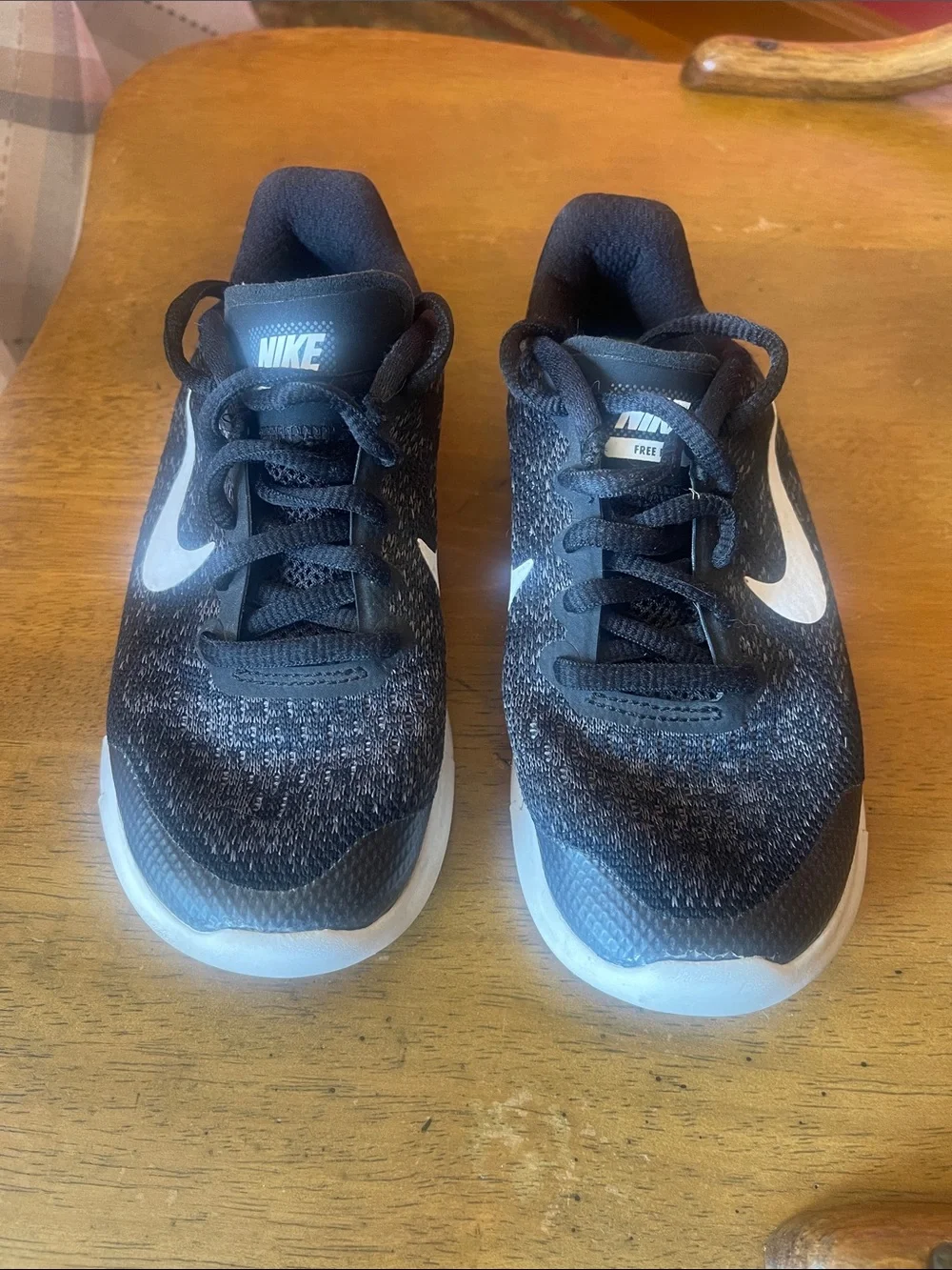 Nike Kids Black & White Knit Sneakers